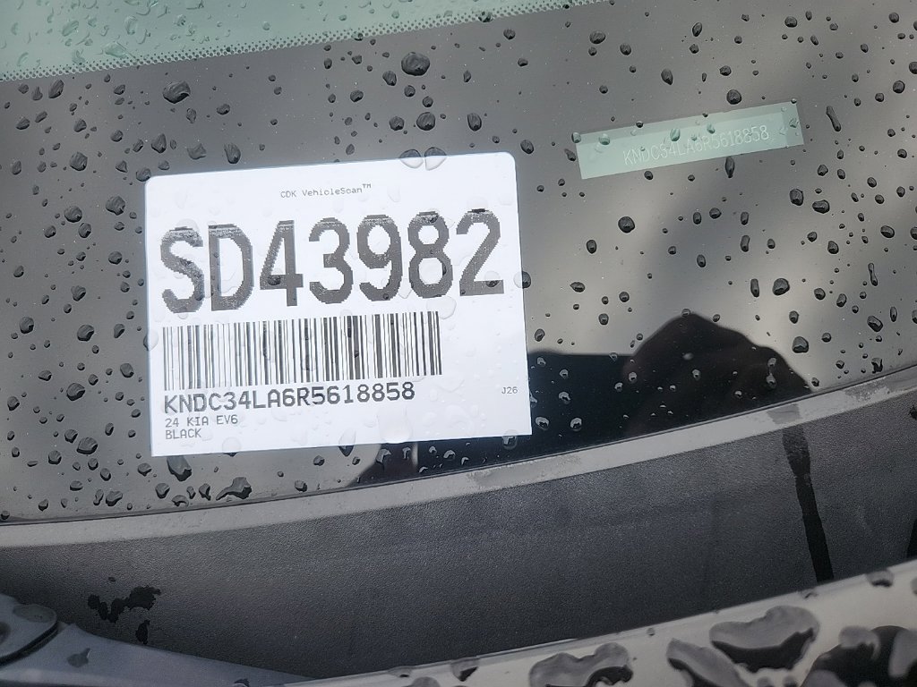 Used 2024 Kia EV6 Light RWD image 4