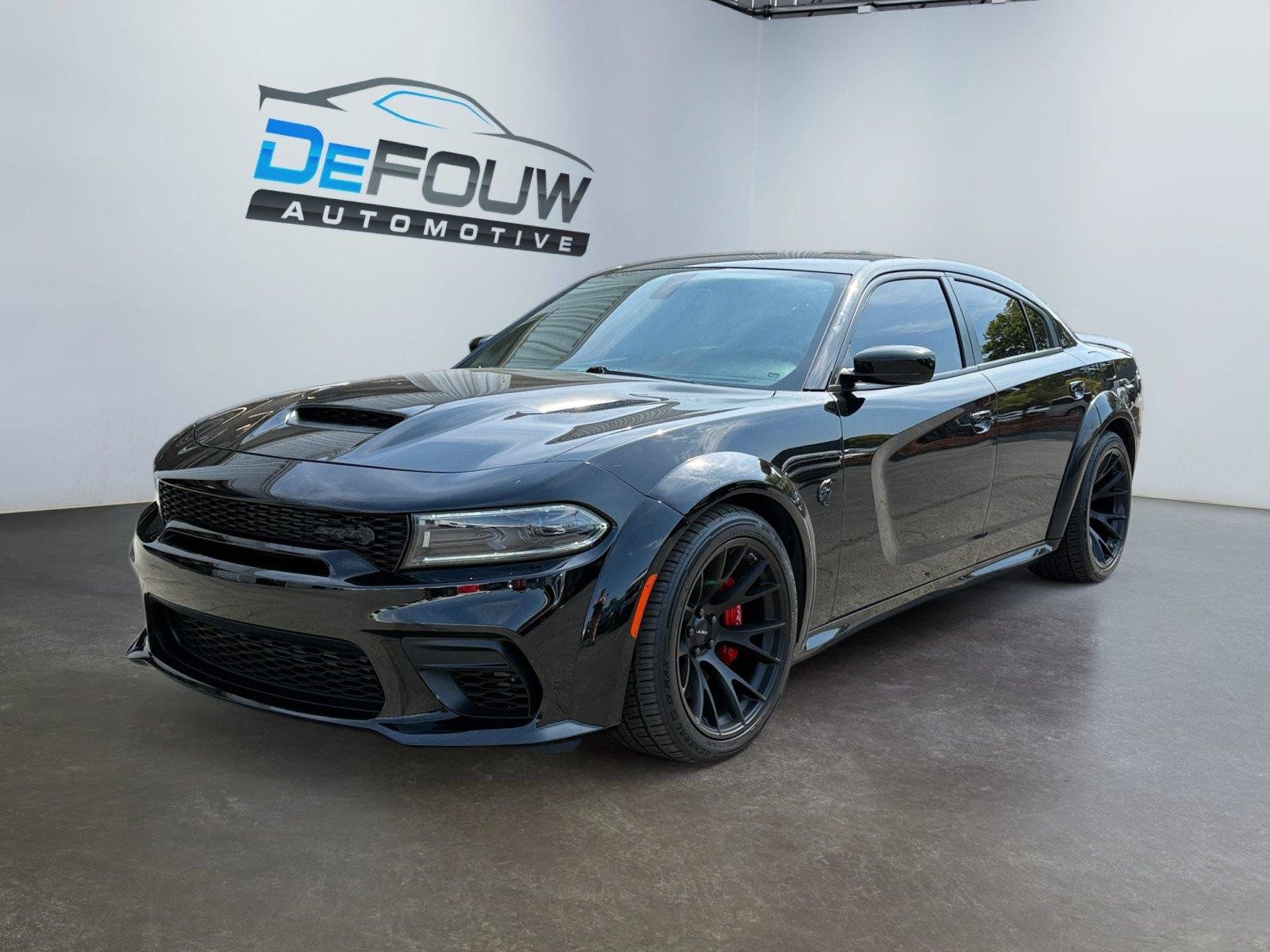 Used 2022 Dodge Charger SRT Hellcat RWD image 7