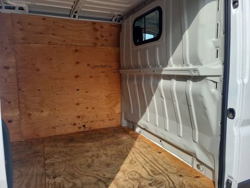 Used 2023 RAM ProMaster 3500 w/ Lane Management Group FWD image 10