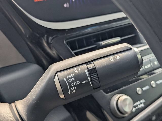 Used 2022 Lexus ES 350 Ultra Luxury w/ Accessory Package 2 FWD image 28