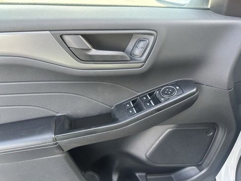 Used 2025 Ford Escape Active image 3