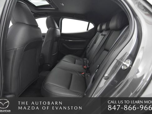 Used 2025 MAZDA MAZDA3 s image 22