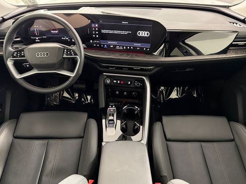 Used 2025 Audi Q5 Premium Plus w/ Premium Plus AWD/4WD image 12