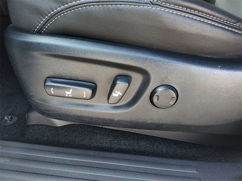 Used 2023 Toyota 4Runner SR5 Premium image 25