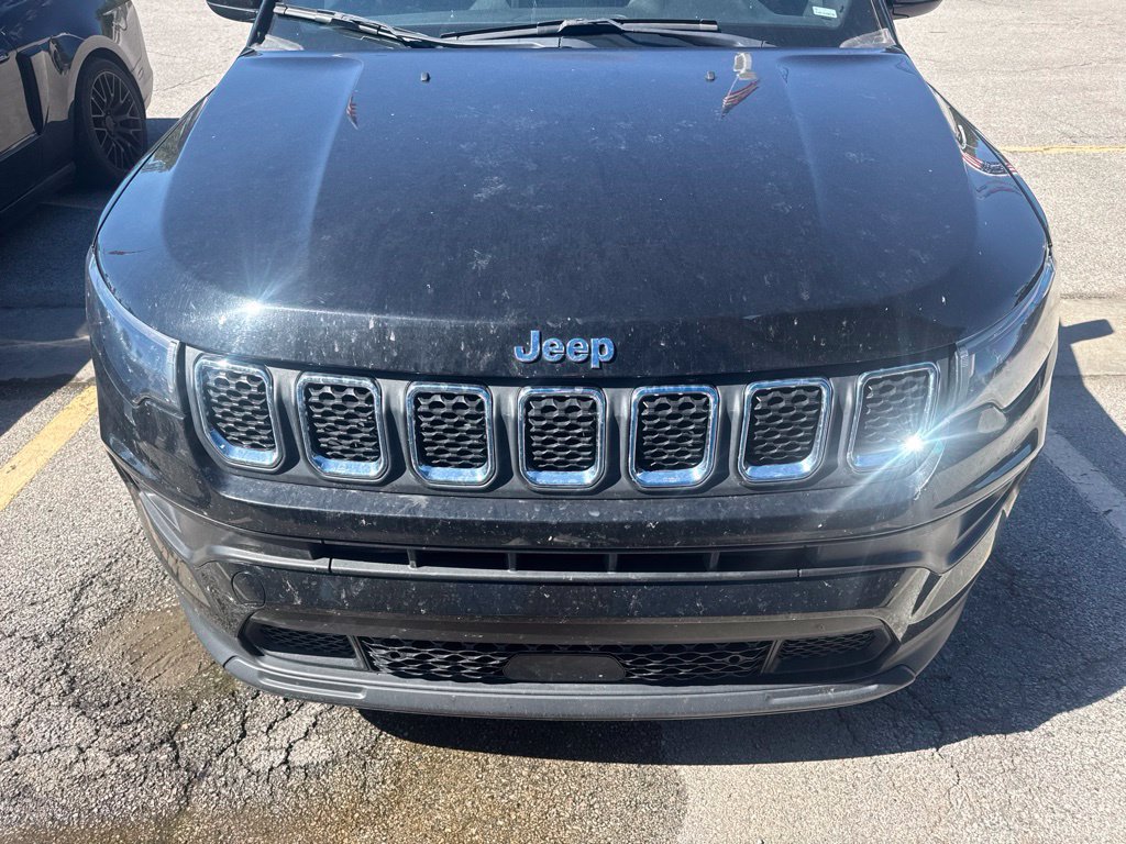 Used 2024 Jeep Compass Latitude AWD/4WD image 5