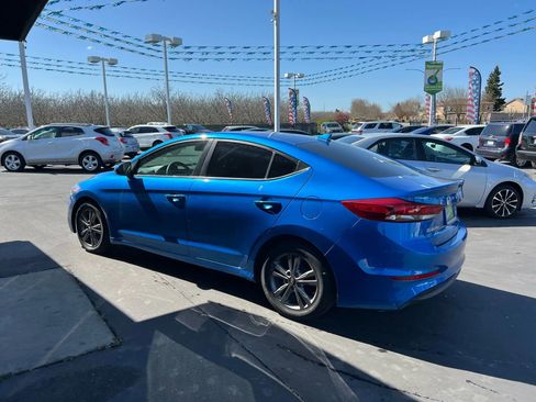 Used 2021 Hyundai Accent SE image 4