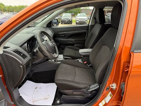 Used 2020 Mitsubishi Outlander Sport SE AWD/4WD image 25