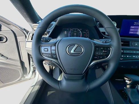 New 2025 Lexus ES 350 w/ Premium Package image 38