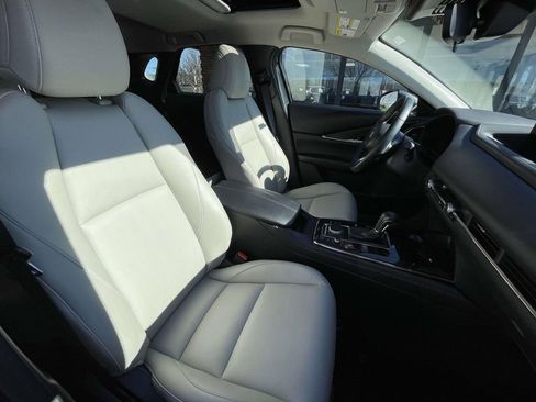 Used 2025 MAZDA CX-30 AWD 2.5 S w/ Preferred Package image 14