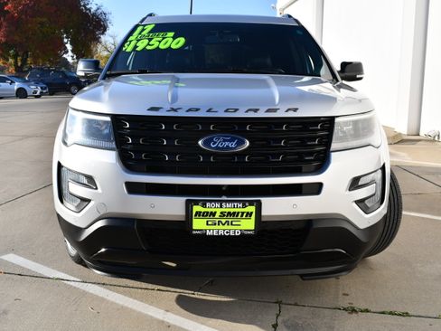 Used 2017 Ford Explorer Sport w/ Equipment Group 401A image 4
