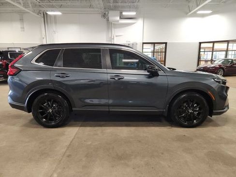 Used 2025 Honda CR-V Sport-L image 2