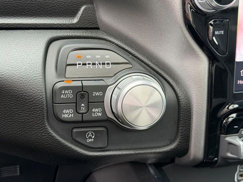 Used 2025 RAM 1500 Laramie w/ Sport Appearance Package image 33