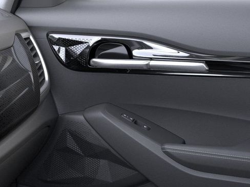 New 2026 Kia Seltos S FWD image 25