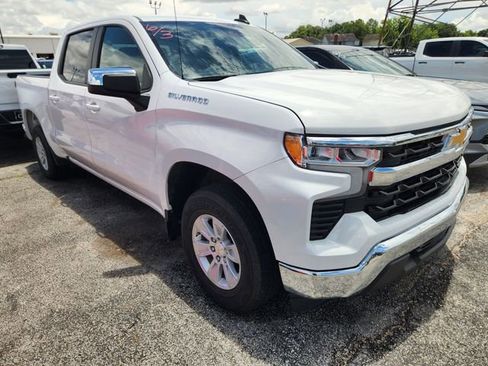 Used 2025 Chevrolet Silverado 1500 LT RWD image 1