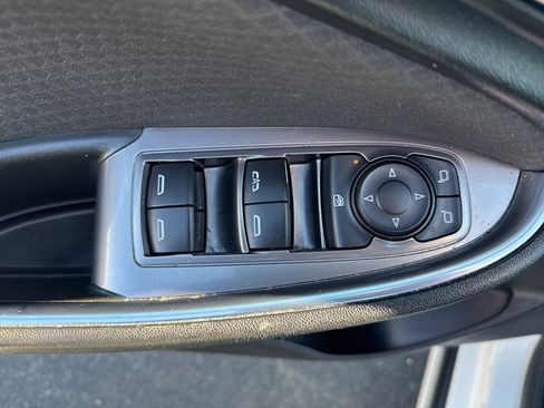 Used 2020 Chevrolet Malibu LT image 21