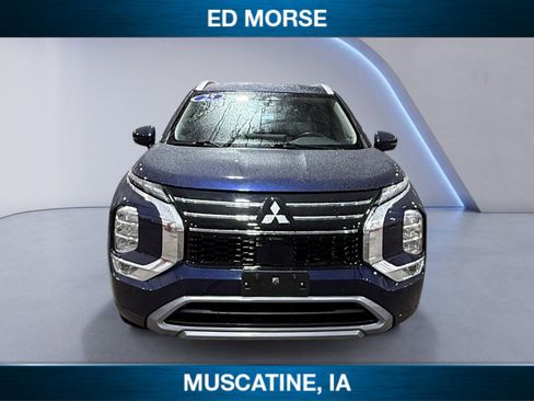 Used 2025 Mitsubishi Outlander SEL image 8