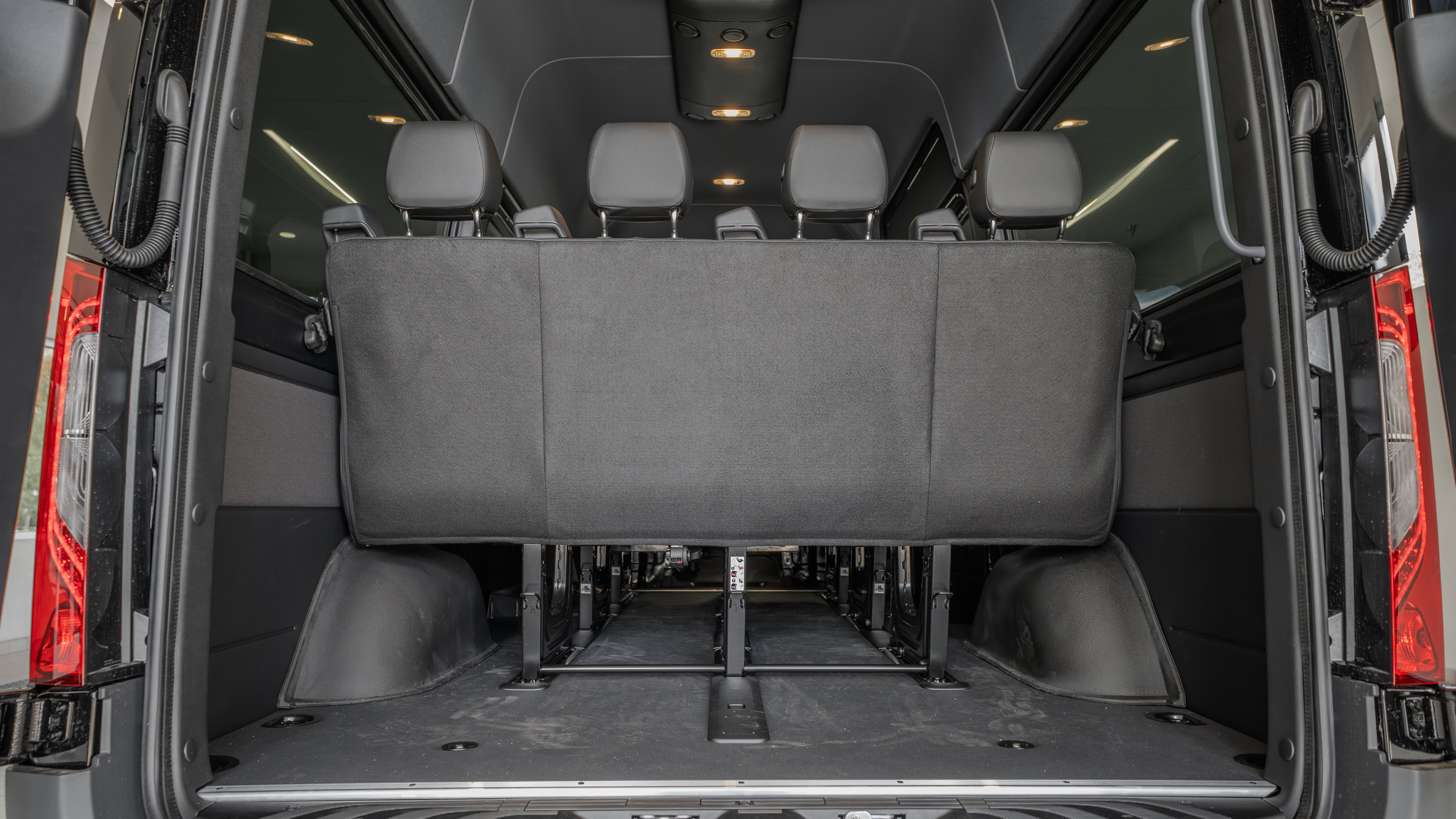 New 2026 Mercedes-Benz Sprinter 2500 image 17