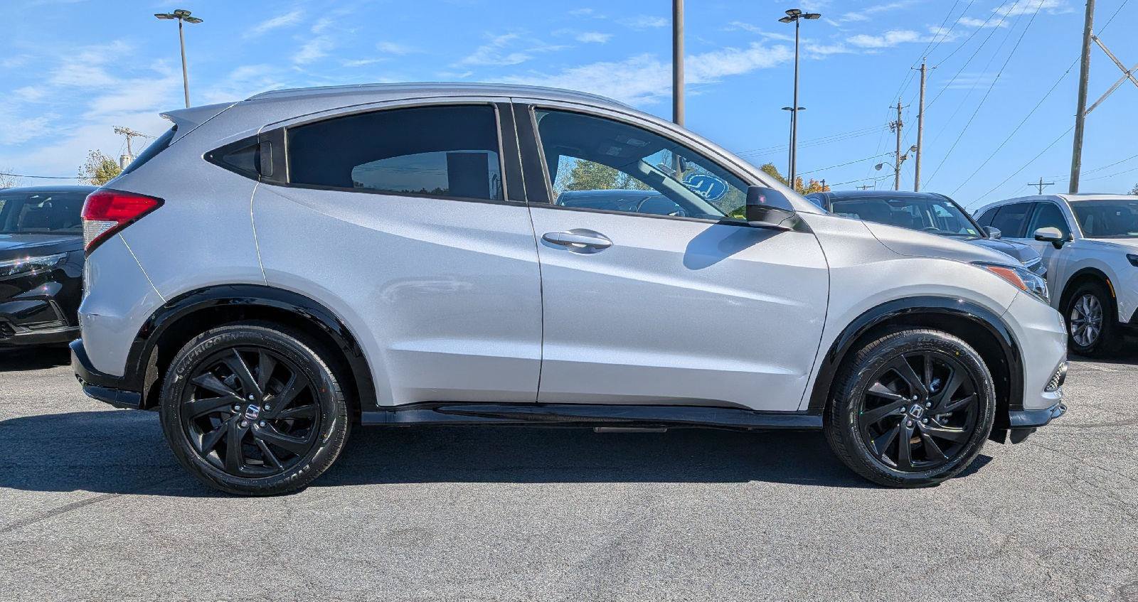 Certified 2022 Honda HR-V Sport image 5