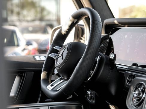 Used 2026 Mercedes-Benz G 63 AMG 4MATIC image 13