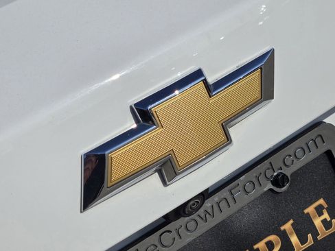 Used 2025 Chevrolet Blazer LT image 11