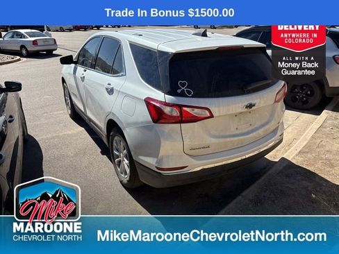 Used 2018 Chevrolet Equinox LT image 3