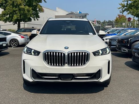 Used 2024 BMW X5 xDrive50e AWD/4WD image 6