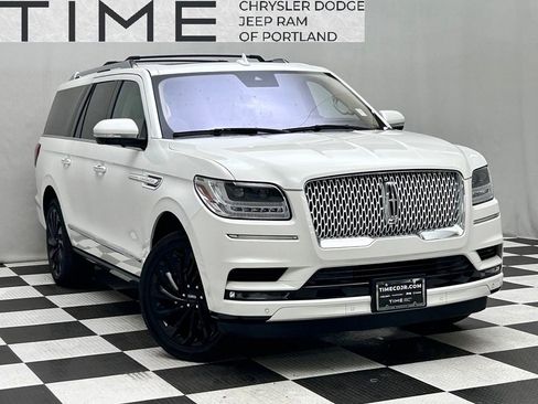 Used 2020 Lincoln Navigator L Reserve w/ Equipment Group 208A Reserve AWD/4WD image 1