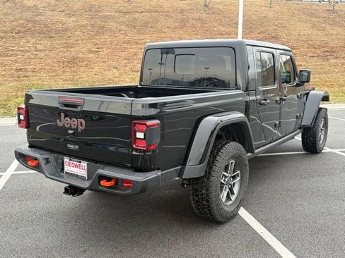 New 2026 Jeep Gladiator Mojave image 8