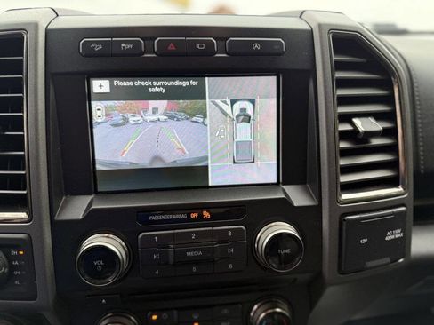 Used 2018 Ford F150 Raptor w/ Equipment Group 802A Luxury image 14