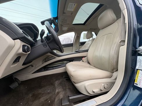 Used 2017 Lincoln MKZ Reserve w/ Climate Package image 24