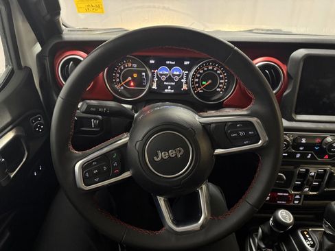 Used 2023 Jeep Gladiator Rubicon image 21