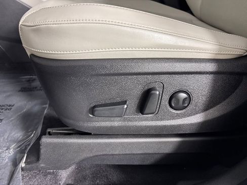 Used 2022 Kia Telluride S image 10