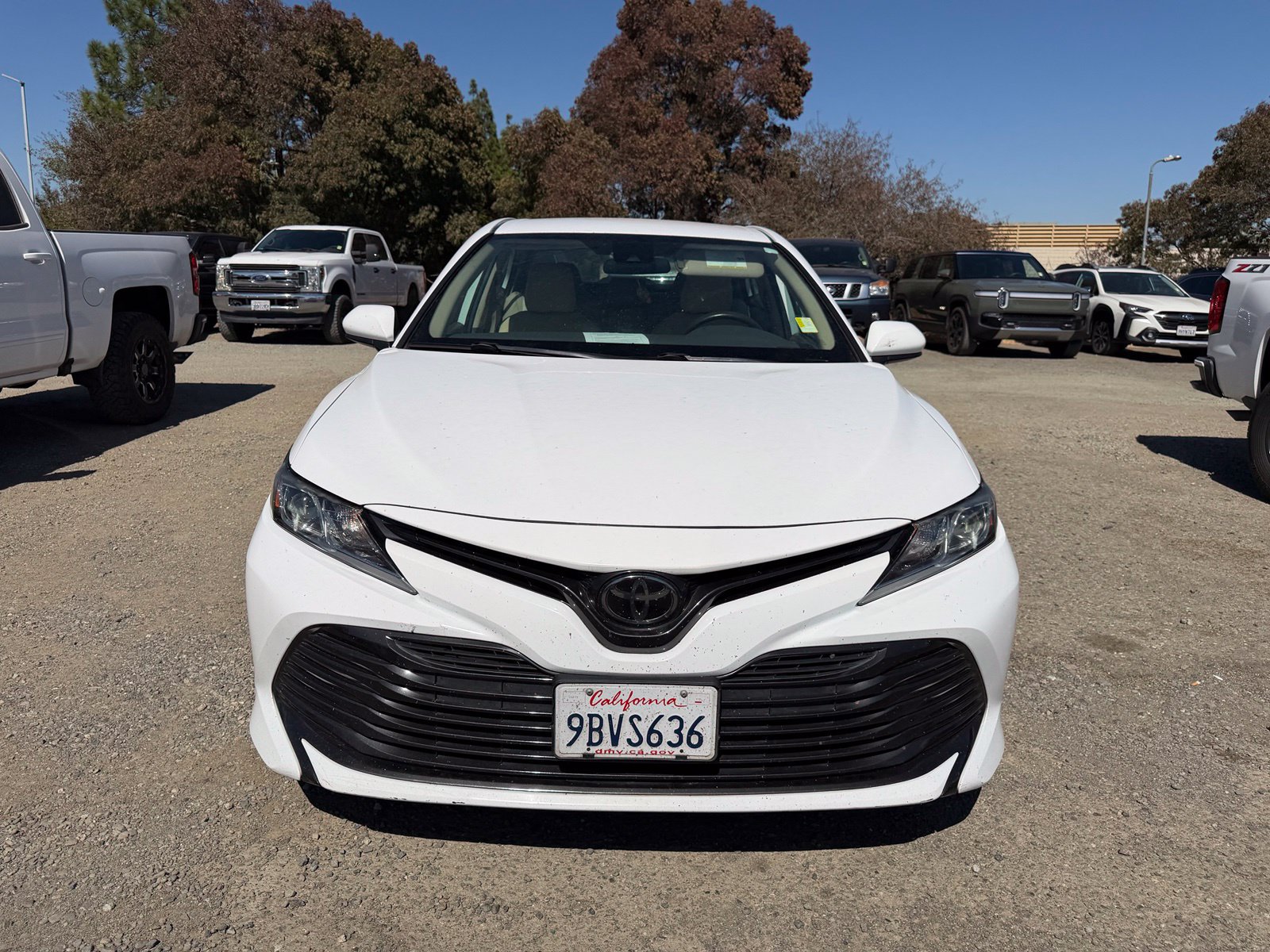 Used 2019 Toyota Camry LE FWD image 8