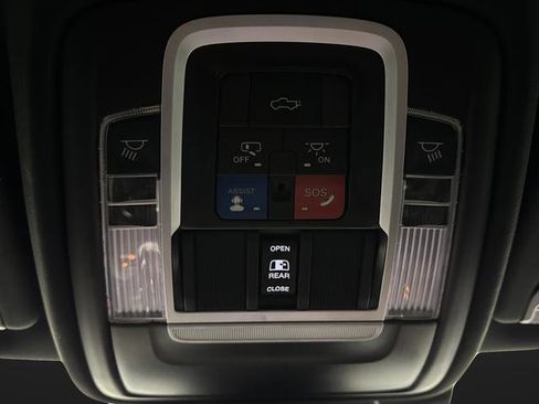 Used 2023 RAM 1500 Limited w/ Trailer Tow Group image 26