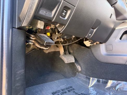 Used 2024 RAM 3500 Laramie w/ Towing Technology Group image 22