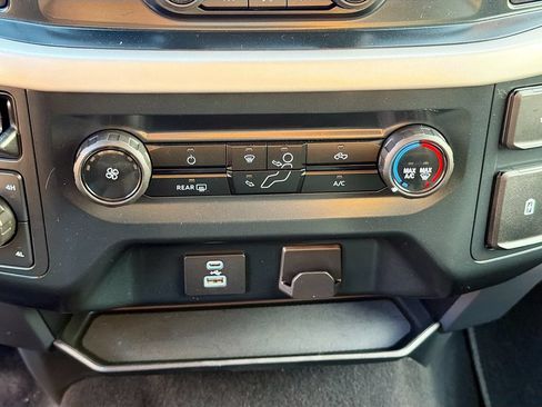 Used 2023 Ford F150 XLT AWD/4WD image 29