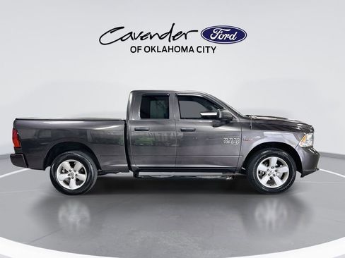 Used 2019 RAM 1500 Express w/ Express Value Package AWD/4WD image 9