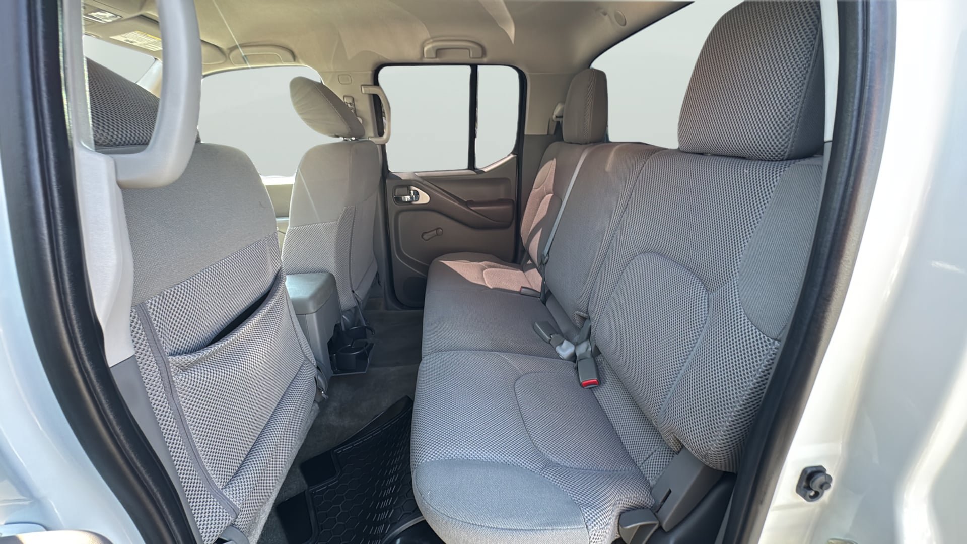 Used 2017 Nissan Frontier S RWD image 33