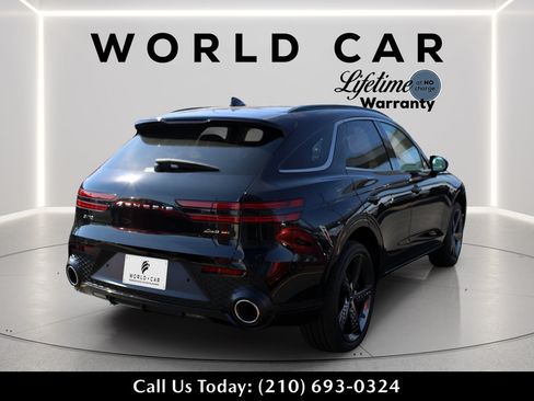 Used 2025 Genesis GV70 3.5T Sport w/ Sport Prestige Package AWD/4WD image 3