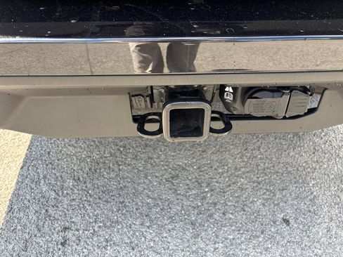 Used 2025 Ford Expedition Max Active AWD/4WD image 5
