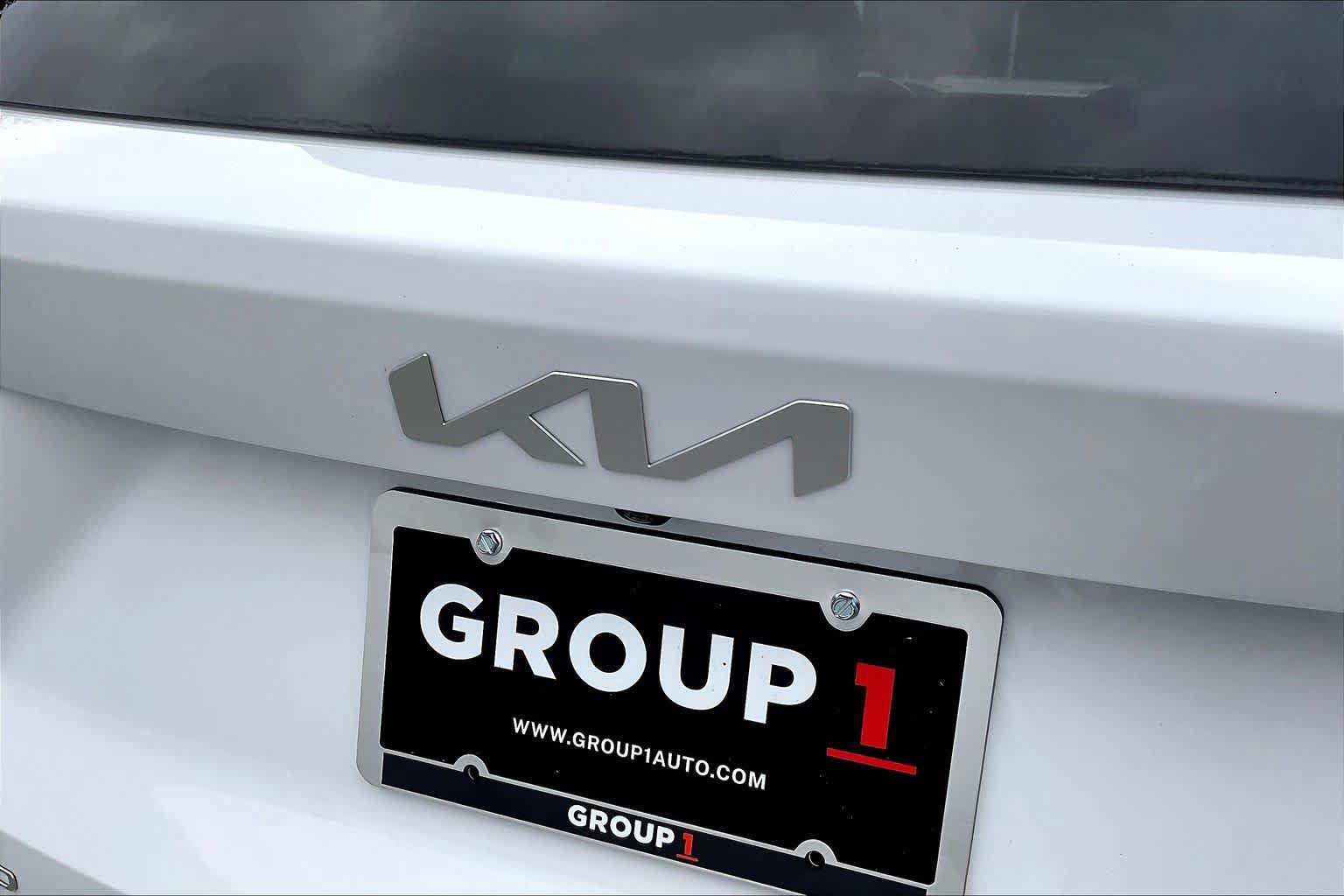 Used 2023 Kia Sorento EX w/ Panoramic Sunroof Package FWD image 10