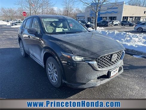 Used 2024 MAZDA CX-5 AWD 2.5 S w/ Preferred Package image 1