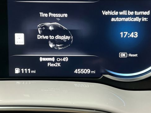 Used 2022 Genesis GV80 2.5T w/ Advanced Package 02 AWD/4WD image 8