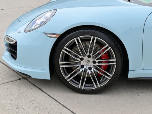 Used 2015 Porsche 911 Turbo image 9