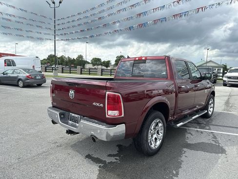 Used 2018 RAM 1500 Laramie w/ Convenience Group AWD/4WD image 5