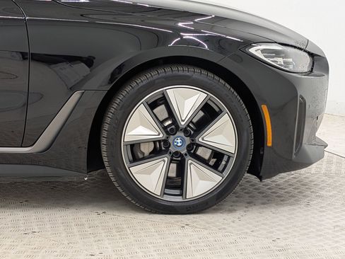 Certified 2024 BMW i4 eDrive40 w/ Premium Package image 12