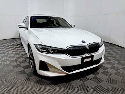 Certified 2023 BMW 330e xDrive w/ Premium Package AWD/4WD image 2