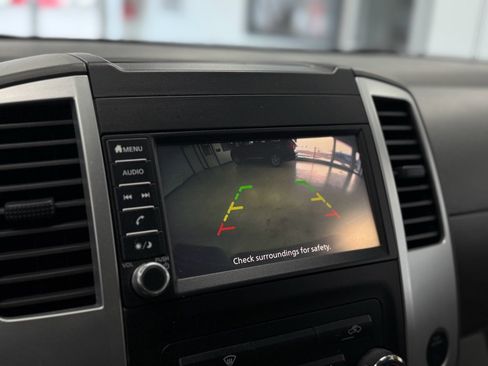 Used 2019 Nissan Frontier SV image 21