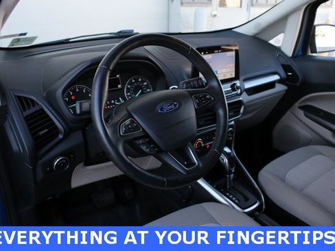 Used 2018 Ford EcoSport SE w/ SE Convenience Package image 2