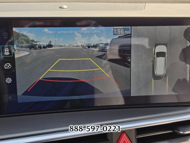 Used 2025 Kia Sorento SX FWD image 23